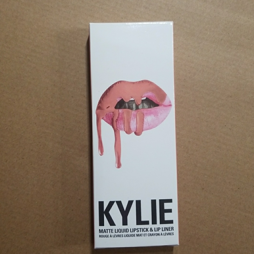 Kylie cosmetics dirty peach lip kit